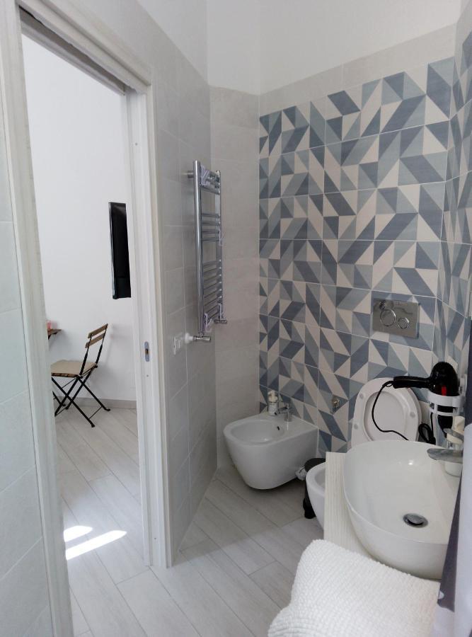 Rooms Add E Criatur 나폴리 외부 사진